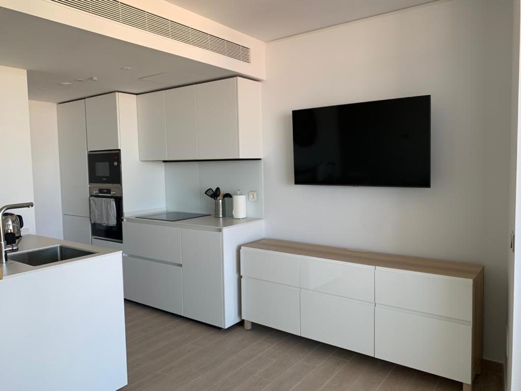 Precioso Apartamento Carvajal - The Wave Фуeнхирола Екстериор снимка